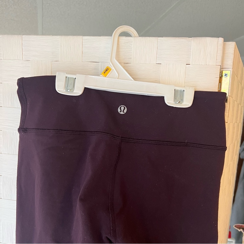 Lululemon Leggings, purple, size 4‎